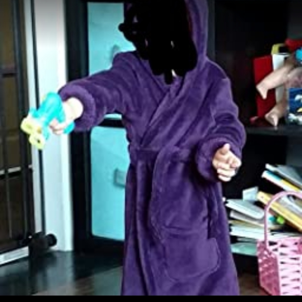 Purple Kids Velvety Robe size 10 - Picture 3 of 4